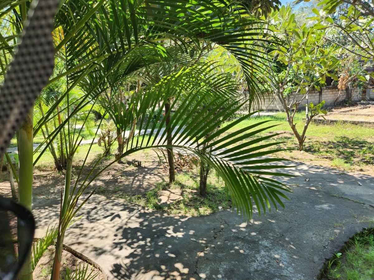 Run Gilis Apartment Gili Meno Exterior foto