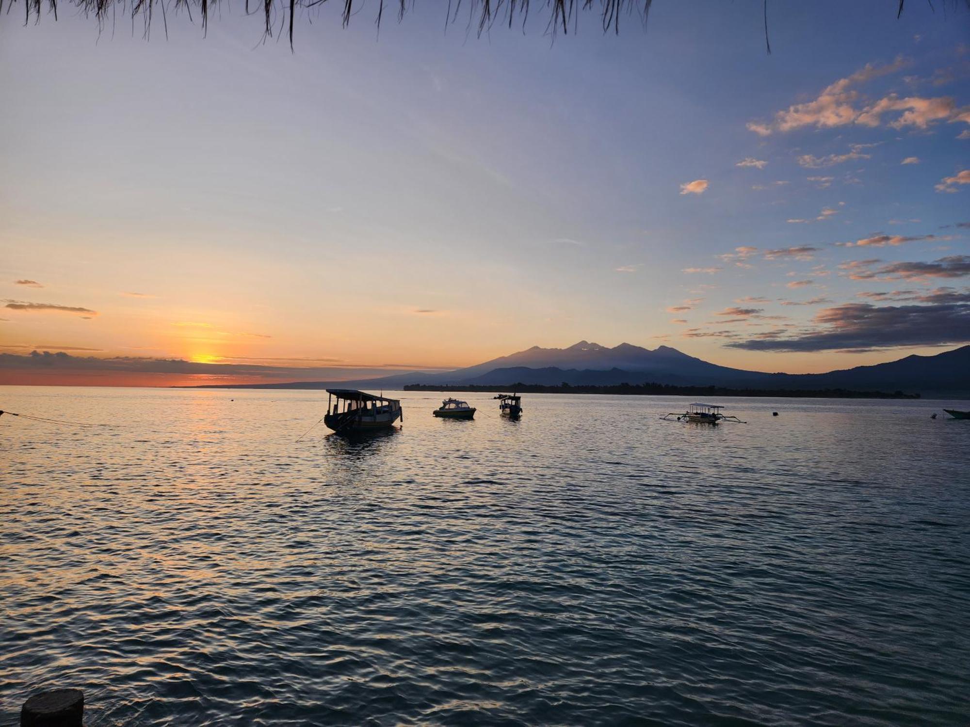 Run Gilis Apartment Gili Meno Exterior foto